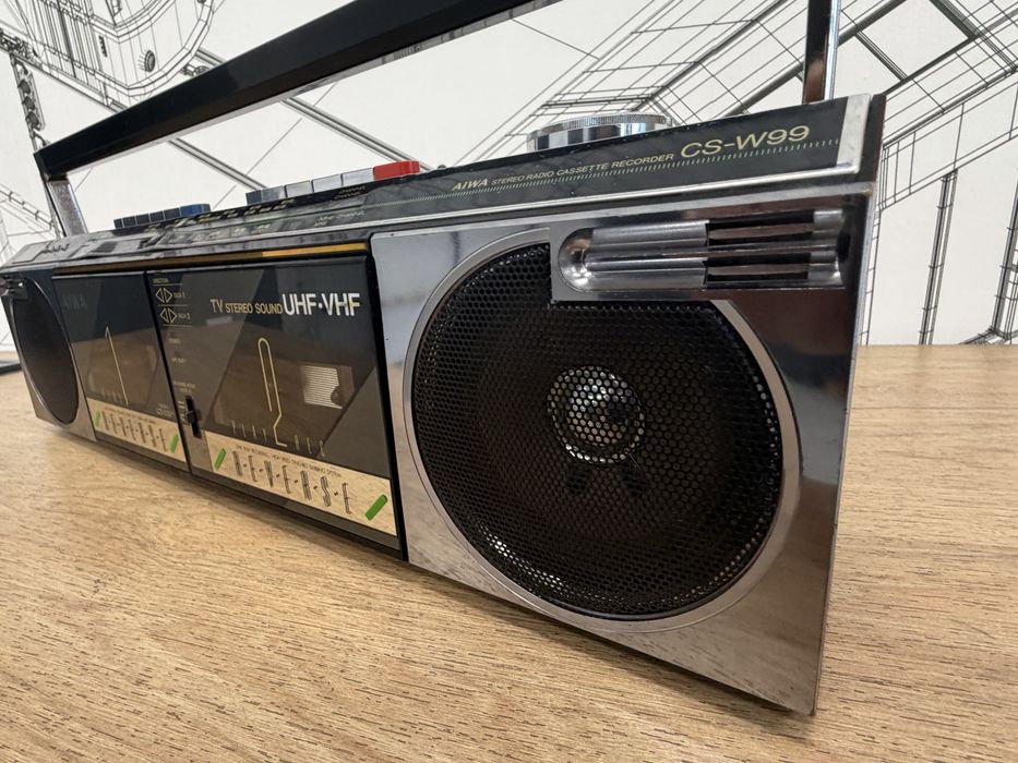 Продам магнитолу AIWA СS-W99