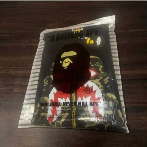 Черная футболка тениска A Bathing Ape (BAPE)
