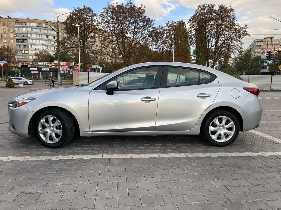 Mazda 3 2018 • 2.0 • Автомат • USA