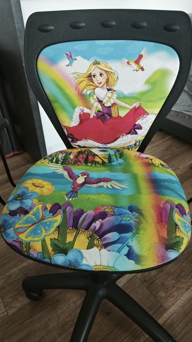 Krzesło obrotowe do biurka Princess dla dziewczynki