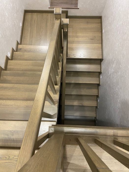 Котедж з ремонтом від власника, підвал, гараж, газ, ділянка 5сот.