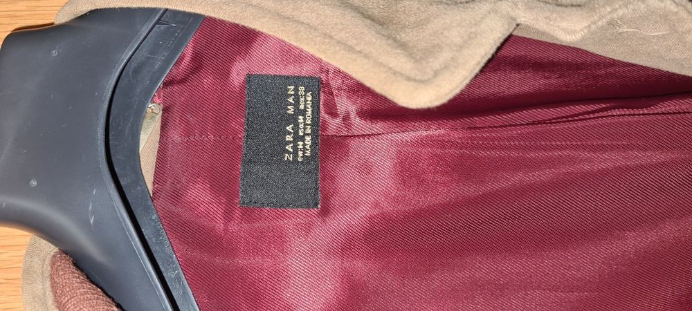 Blazer ZARA praticamente novo