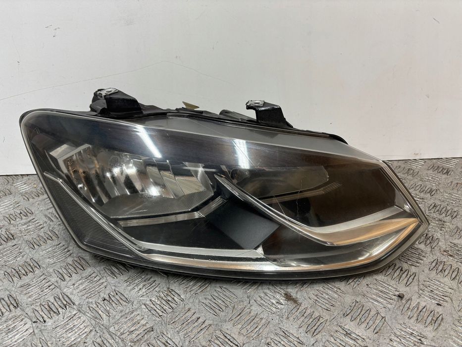 reflektor lampa prawa vw polo 6c lift 14-