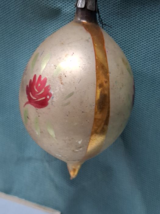 Bombka z różą prl