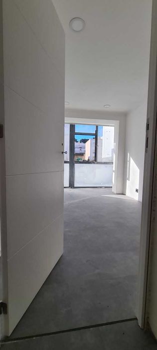 T1 semi equipado com Terraço - Vila franca de Xira