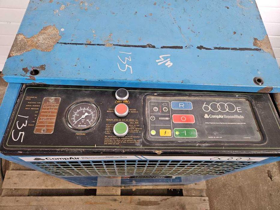 Sprężarka śrubowa, kompresor 7,3kW