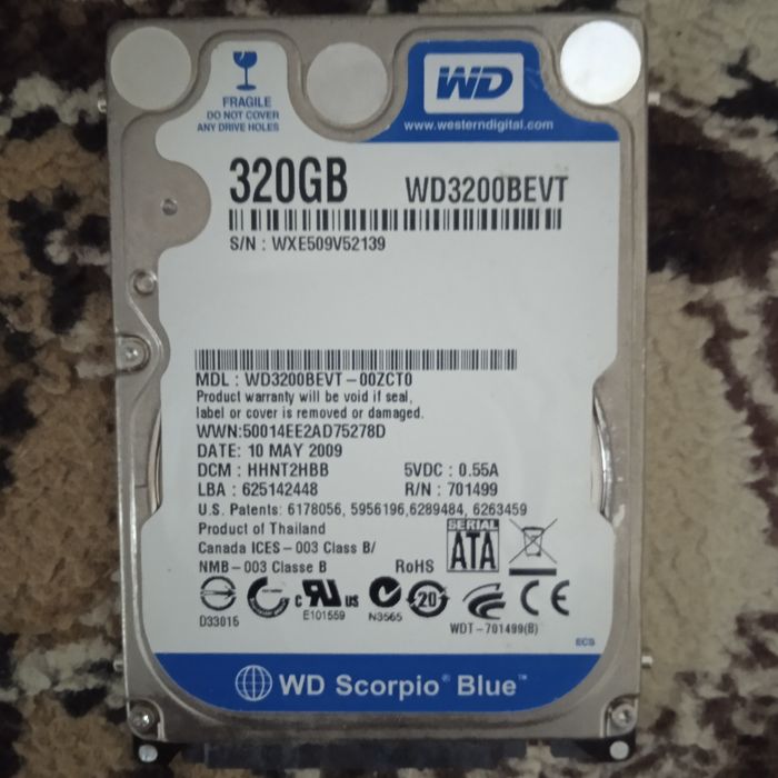 Жорсткий диск  WD scorpio blue  320gb