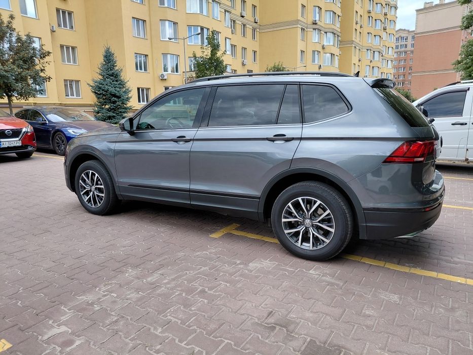 VW Tiguan  2019 2.0 передній привід