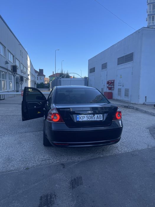 Продам форд мондео 2005 року