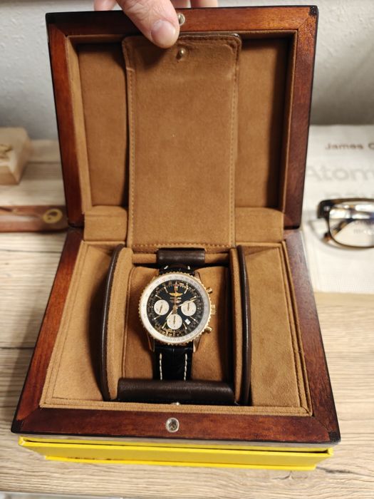 Breitling Navitimer 01 18K Red Gold | Limited Edition 105/200