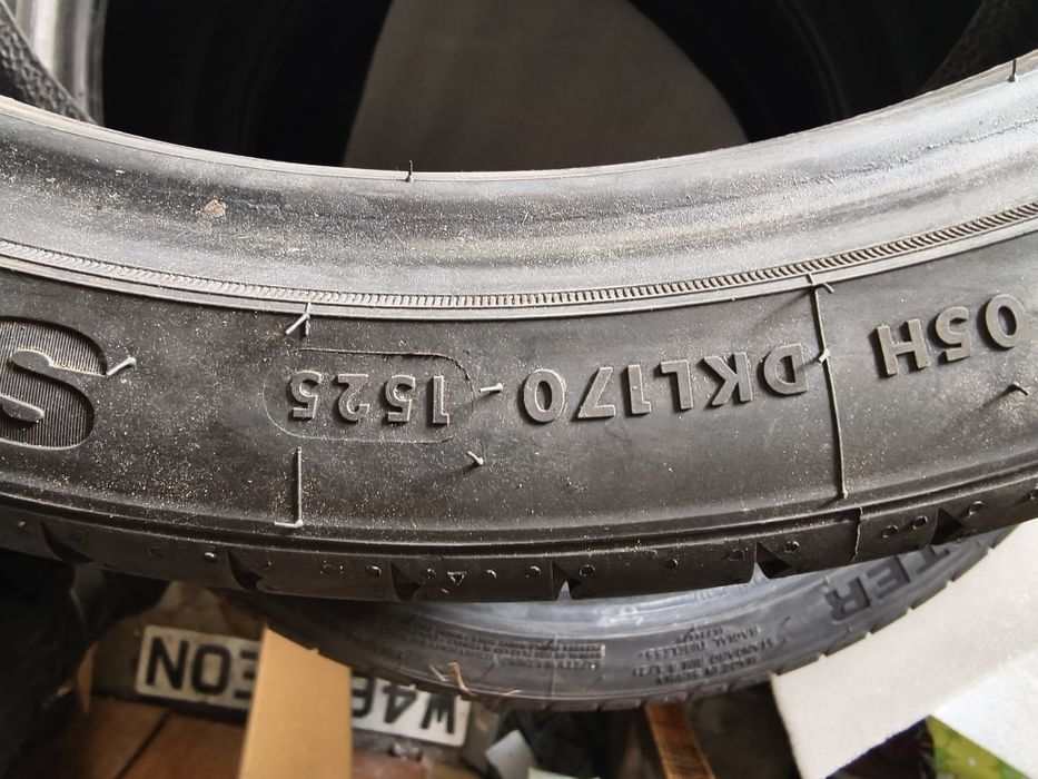 Opony  245/35/20 demo, nowe