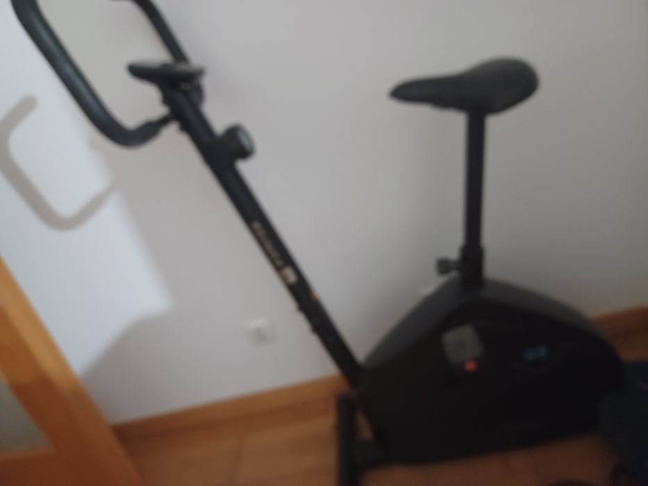 Bicicleta bom estado comprei em france nova