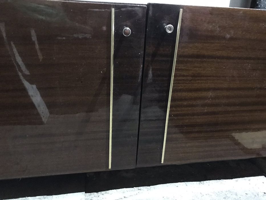 Тумба под телевізор