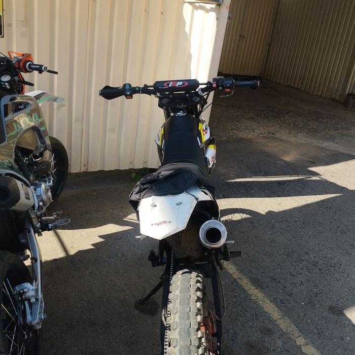 Derbi senda r125 husgvarna срочно