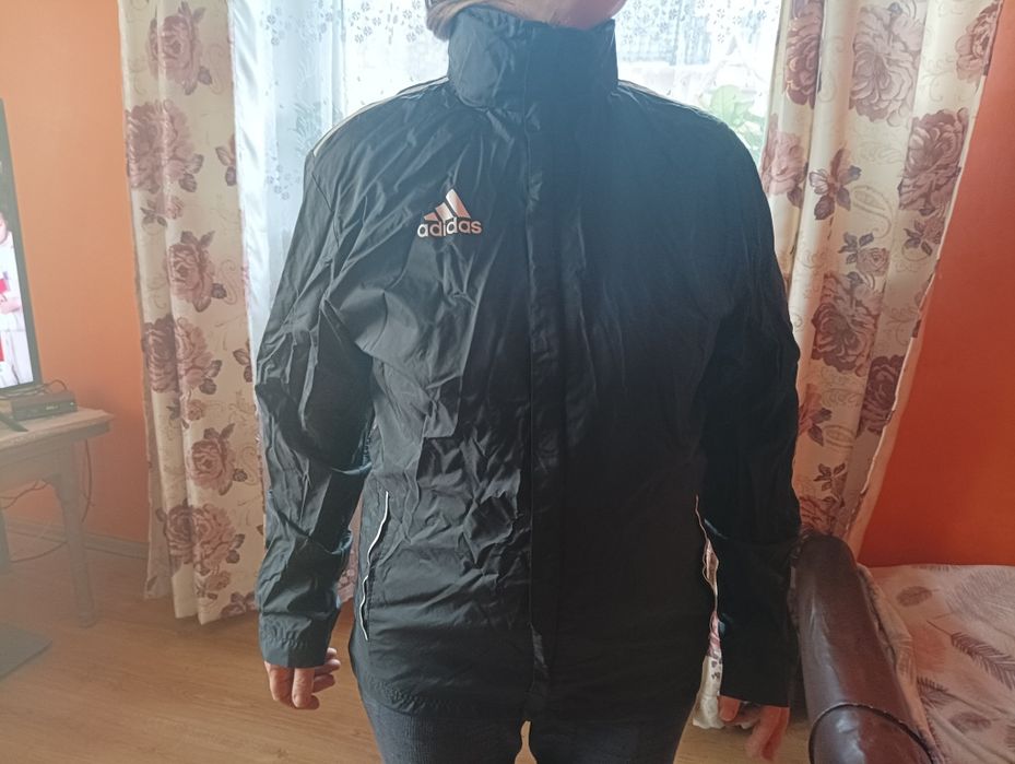 Sprzedam Kurtkę Letnią Marki Adidas