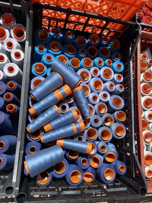 Cones de linha para maquina de costura