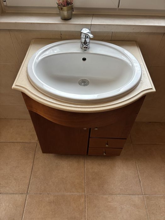 Movel WC com torneira Roca