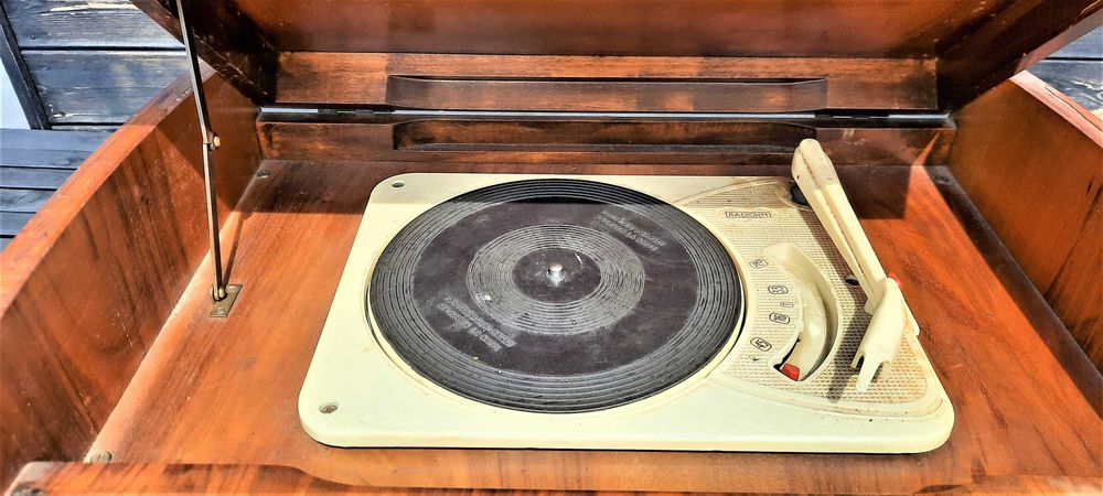 Radio lampowe z gramofonem ONDAX Paris RAMBOUILLET Francja