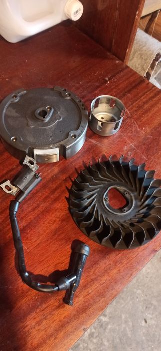 Запчастини до бензогенератора, мотоблока, мотопомпи і тд