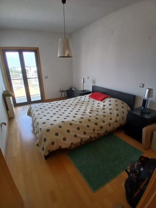 Mobilia de quarto de casal marca IKEA
