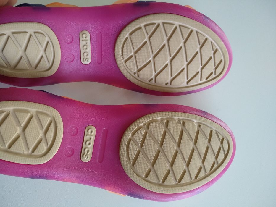 Crocs Huarache W7  37-38