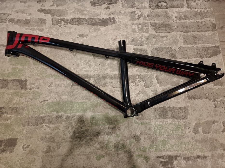 Rama dartmoor two6player pump 26 red devil