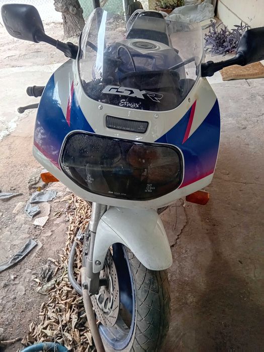 Suzuki Gsx 750 R de 1992 para peças.