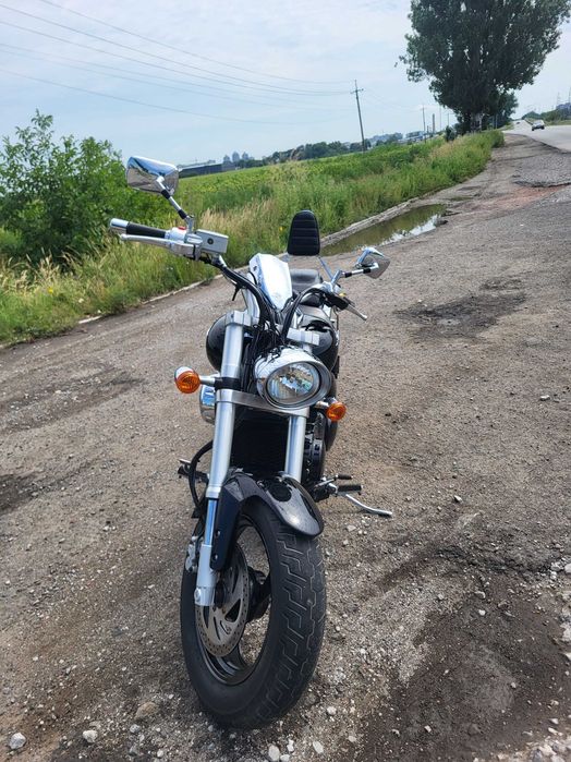 Suzuki boulevard 400
