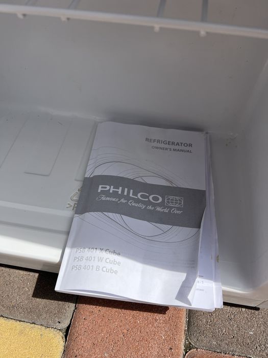 Холодильник мини бар в кофейню Philco