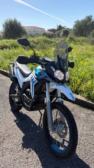 Voge 300 Rallye - A2 like new