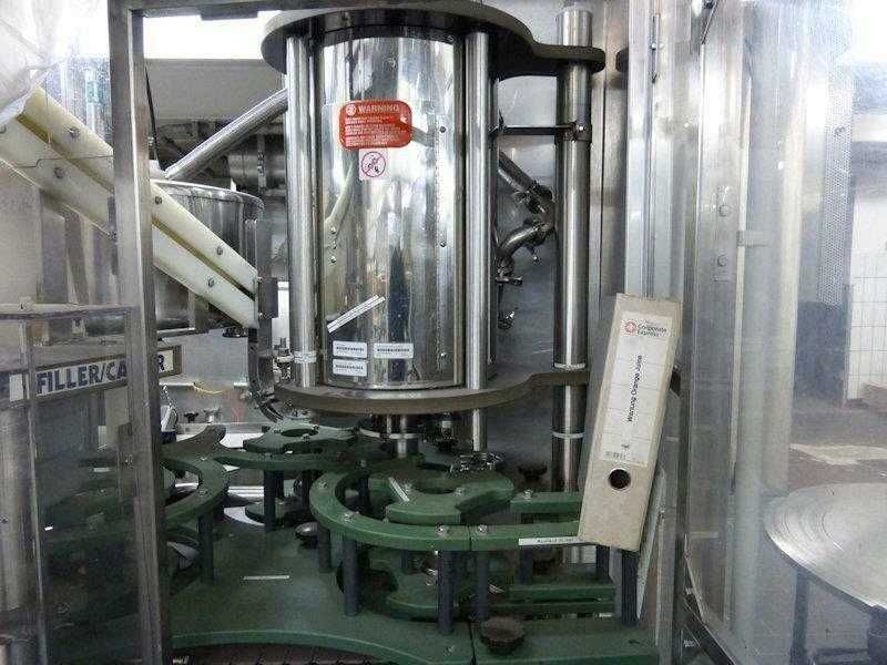 Filler Specialties GWFS 63R rotacyjna napełniarka , rozlewaczka PET