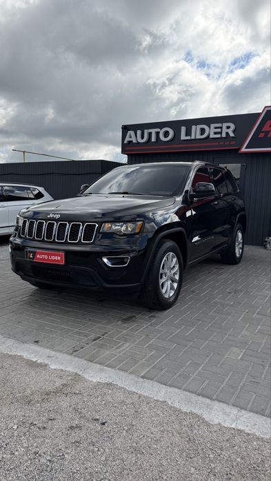 Jeep Grand Cherokee Джип Гранд Чірокі LAREDO 4*4 2022 р 3.6 V6 Газ/Бенз 8 АКПП (ZF)