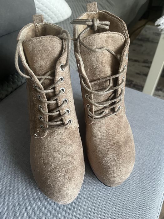 Nowe Botki na Koturnie 36r.