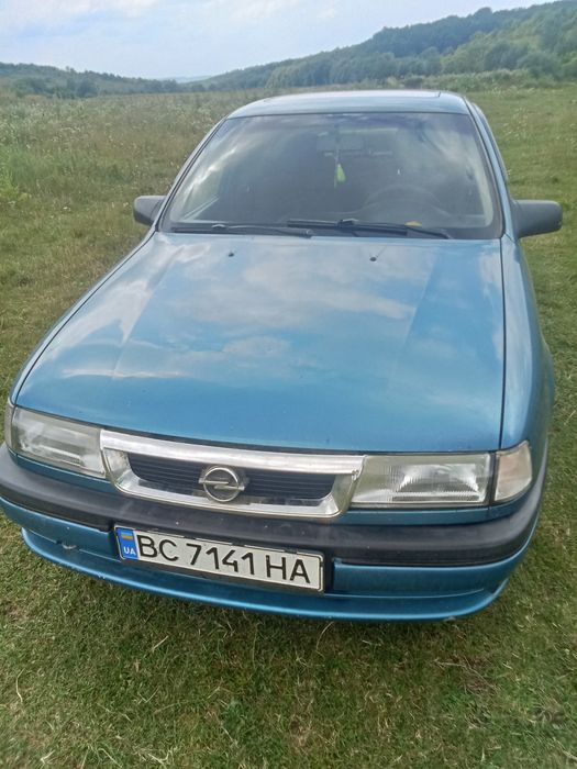 Опель вектра 1993 рік
