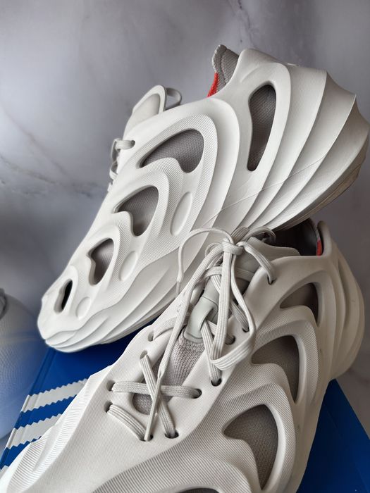 ADIDAS ADIFOM Q OFF WHITE розмір 44(28,5см)