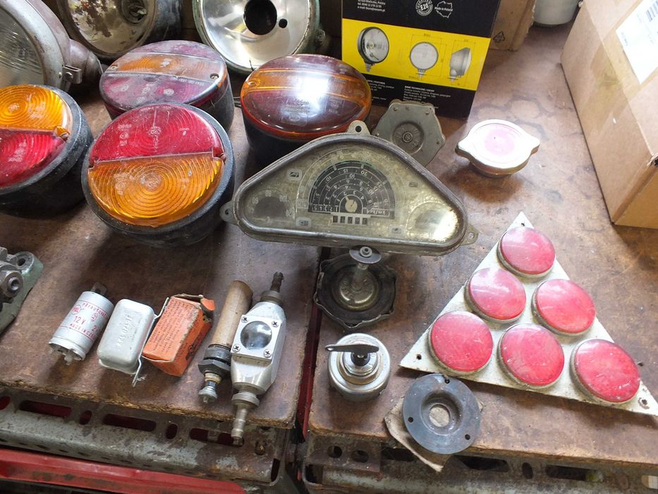 Części Ursus C-330 C-360 Zetor + Kurier ŚLĄSK