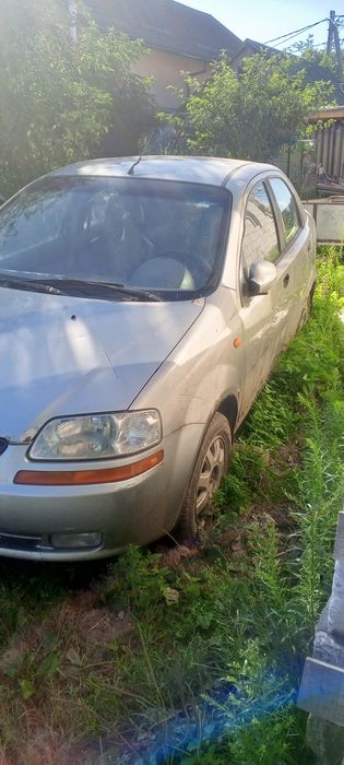 Шевроле авео 2005