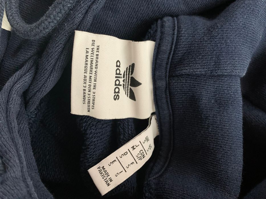 Granatowa bluza Adidas