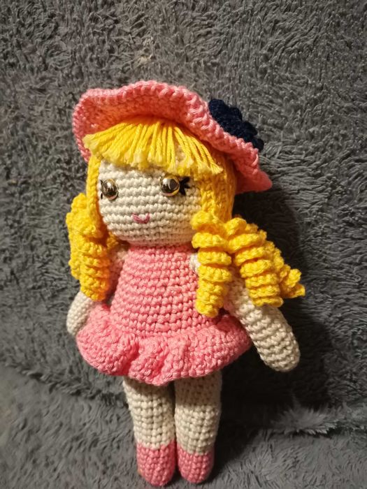 Bonecos em crochet