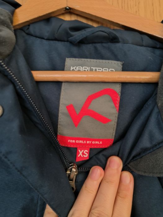 Granatowa parka Kari traa xs