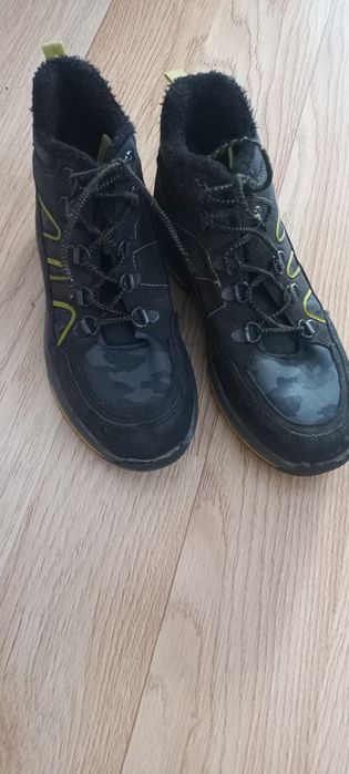 Черевики на хлопця