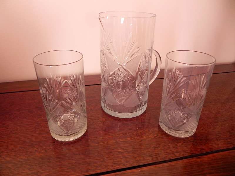 Conjunto antigo, Cristal de Boémia, jarro com pega e dois copos