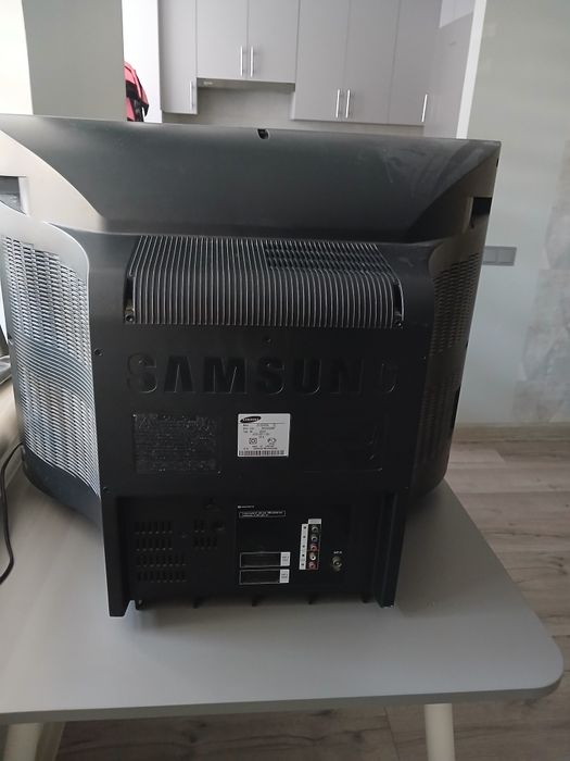 Телевізор Samsung cs-29z45hsqsnwt