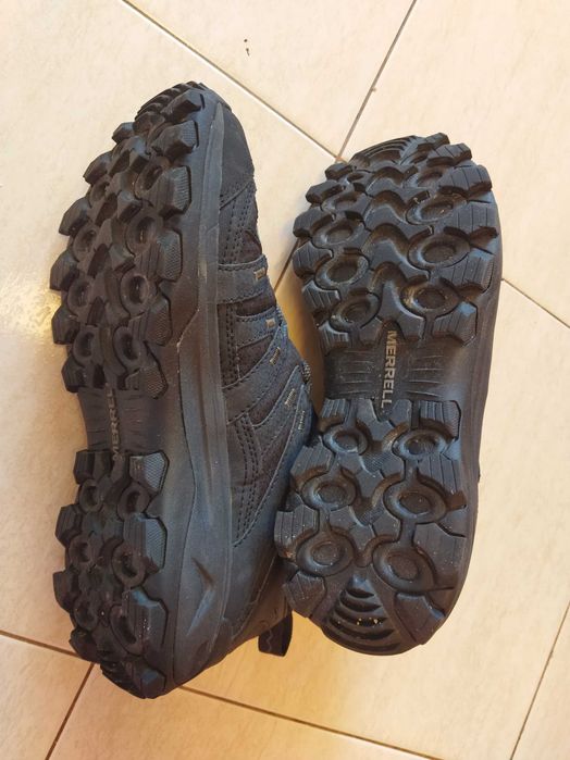 Ténis Merrell Pretos