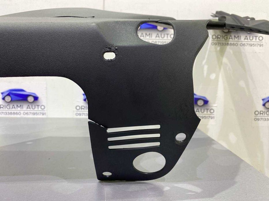 Накладка телевизора дефект jeep cherokee kl Джип чероки кл 2019 2020+