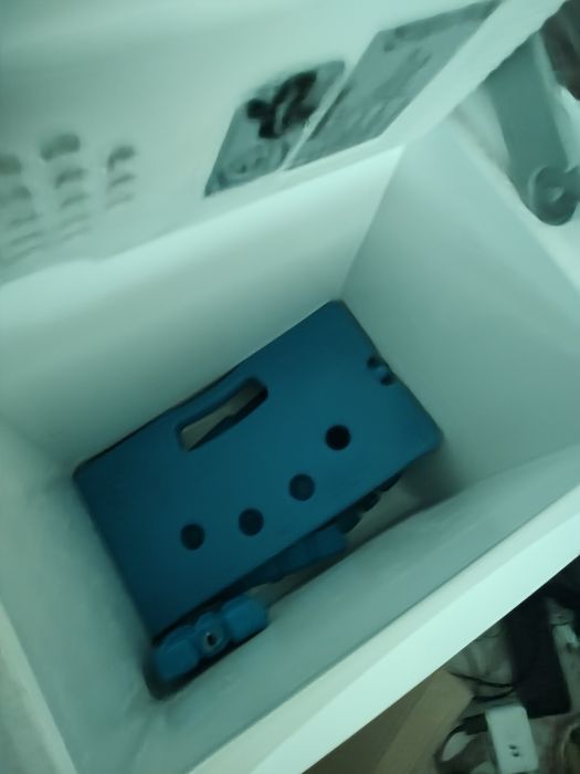 Lodówka samochodowa 12v/220v