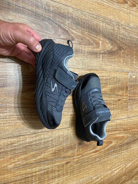 Кросівки дитячі кроссовки детские на мальчика Skechers оригинал р.32
