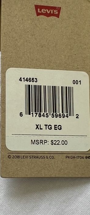 Нова футболка Levis 13-15 років 155-159 см