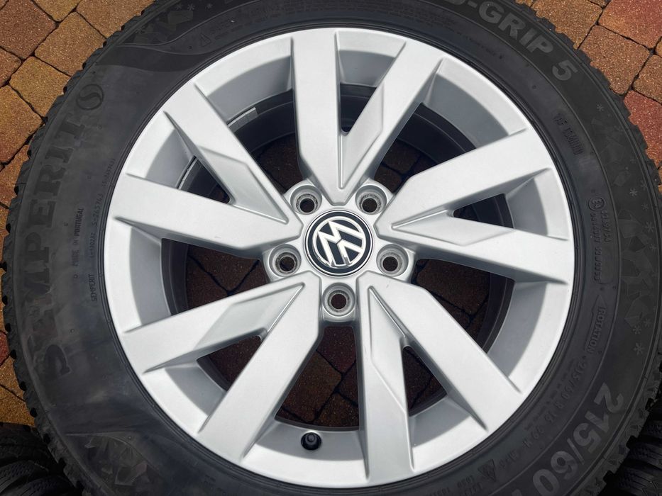 4029. Koła zimowe Passat B8 B9 oryginalne 5x112 ET41 215/60/16 2024r
