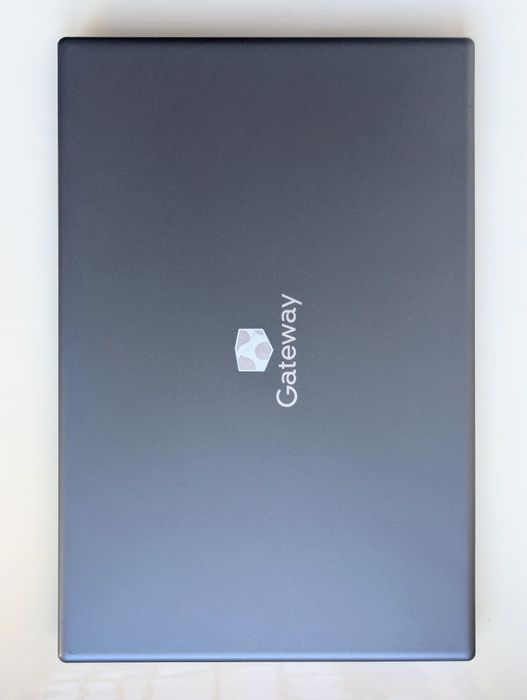 Тонкий ноутбук Gateway 14 AMD Ryzen R5 3500 8Gb DDR4 128-1Tb SSD IPS
